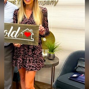 Steve Madden long sleeve dress! Perfect for fall/ winter with booties or boots.